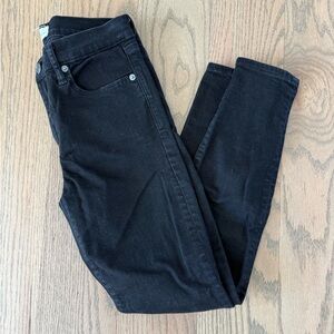 GAP Women's Black Skinny Jeans